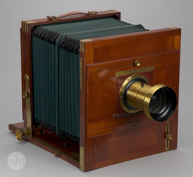 Aparat fotograficzny, podróżny ("niemiecki")